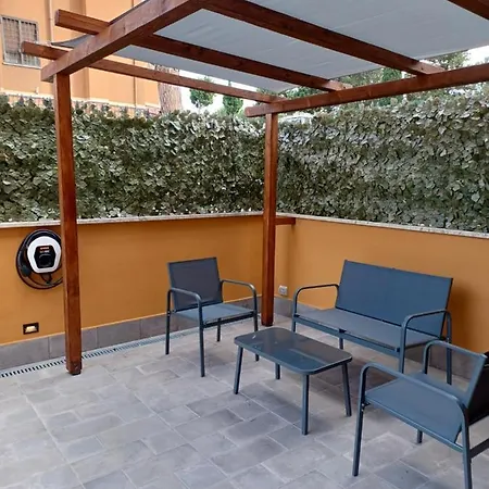 Appia - Loft Con Giardino *