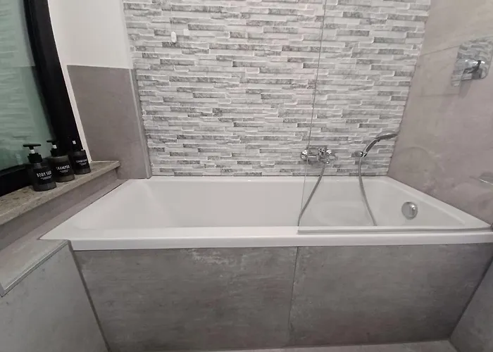 Appia - Loft Con Giardino * Rom